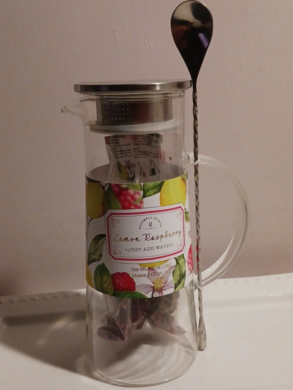 Glass Lemon Raspberry Infuser Pitcher with Stainless Lid and Stirring Spoon 🍋🍊